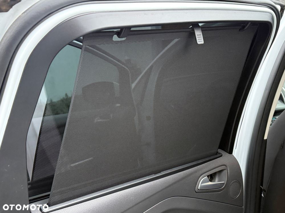 Ford C-MAX 1.5 TDCi Start-Stop-System Titanium - 25