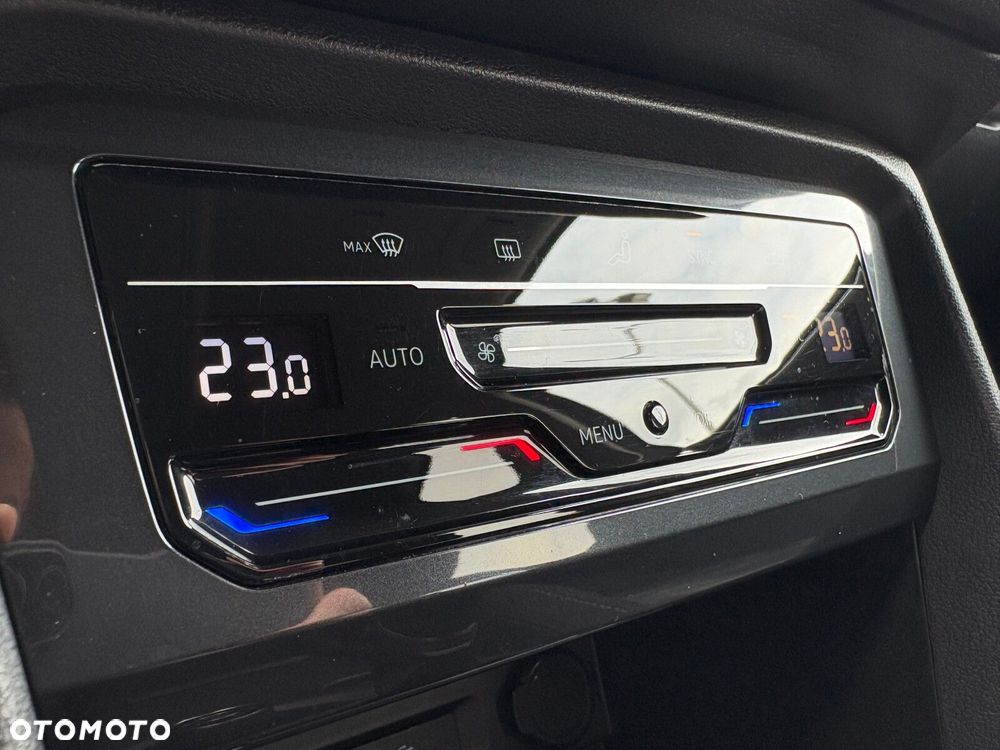 Volkswagen Tiguan Allspace - 28