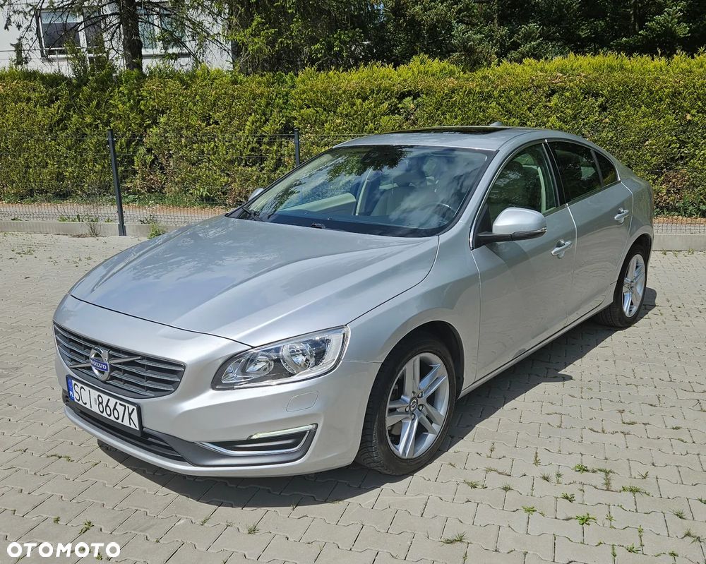 Volvo S60 T5 Momentum