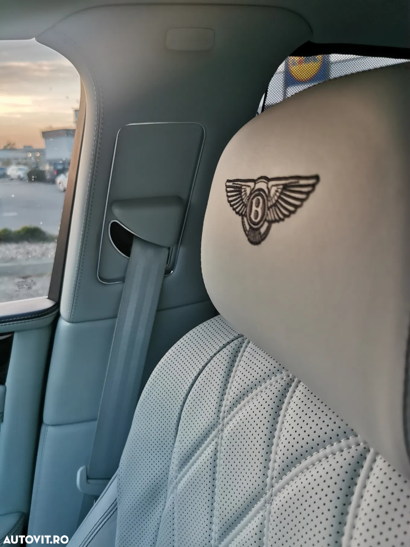Bentley Flying Spur W12 S - 10