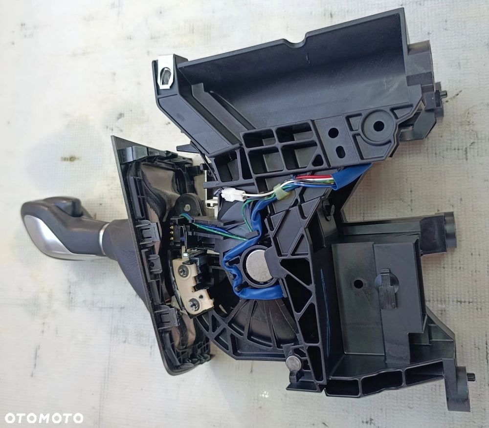 Focus MK3 lewarek wybierak biegów automat power shift gałka mieszek stan bdb 2,0TDCI EU Ford - 1