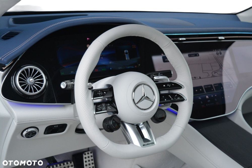 Mercedes-Benz EQE - 11