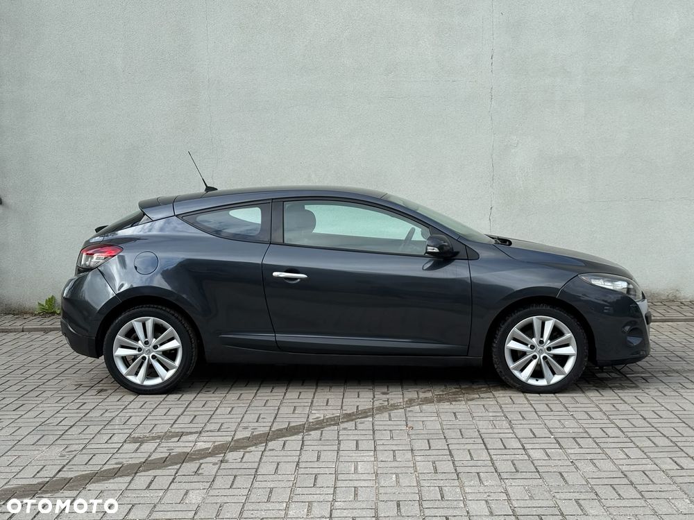 Renault Megane 2.0 dCi Dynamique - 11