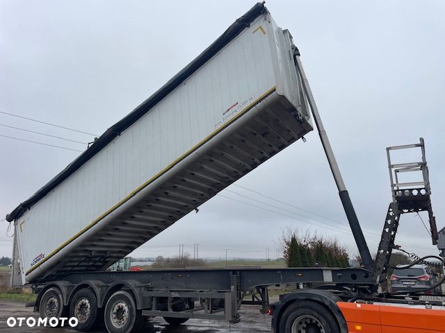 Schmitz Cargobull SKI 24 SL - 2