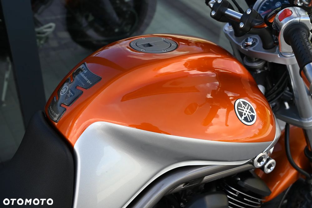 Yamaha BT - 16