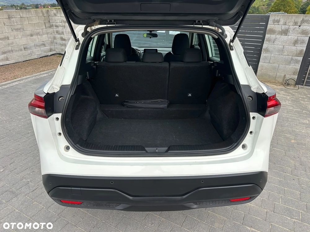 Nissan Qashqai 1.3 DIG-T Acenta DCT - 23
