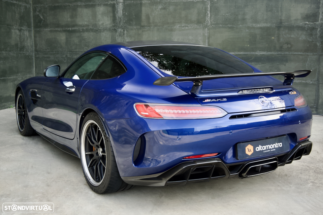 Mercedes-Benz AMG GT R - 4