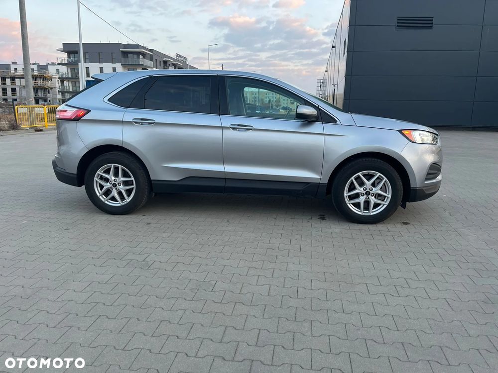 Ford Edge - 4