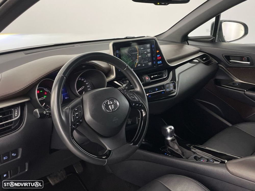 Toyota C-HR 1.8 HSD Exclusive+P.Luxury - 16