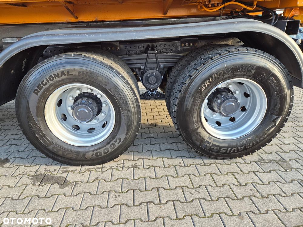 Renault PREMIUM DXI LANDER D 370 / 6X4 / WYWROTKA TYŁ / HYVA / HYDROBURTA Z BOKU / CZOŁOWNICA / NISKI PRZEBIEG / BEZWYPADKOWY / 6X4 / EURO 4 - 25