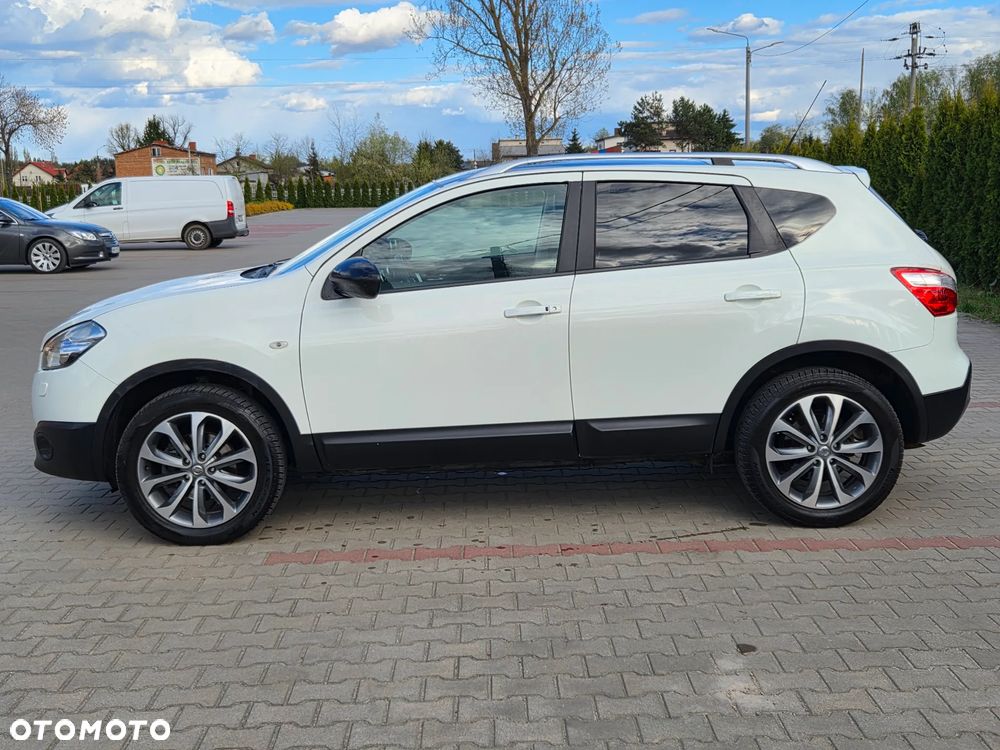Nissan Qashqai 2.0 4x4 Tekna Premium - 5