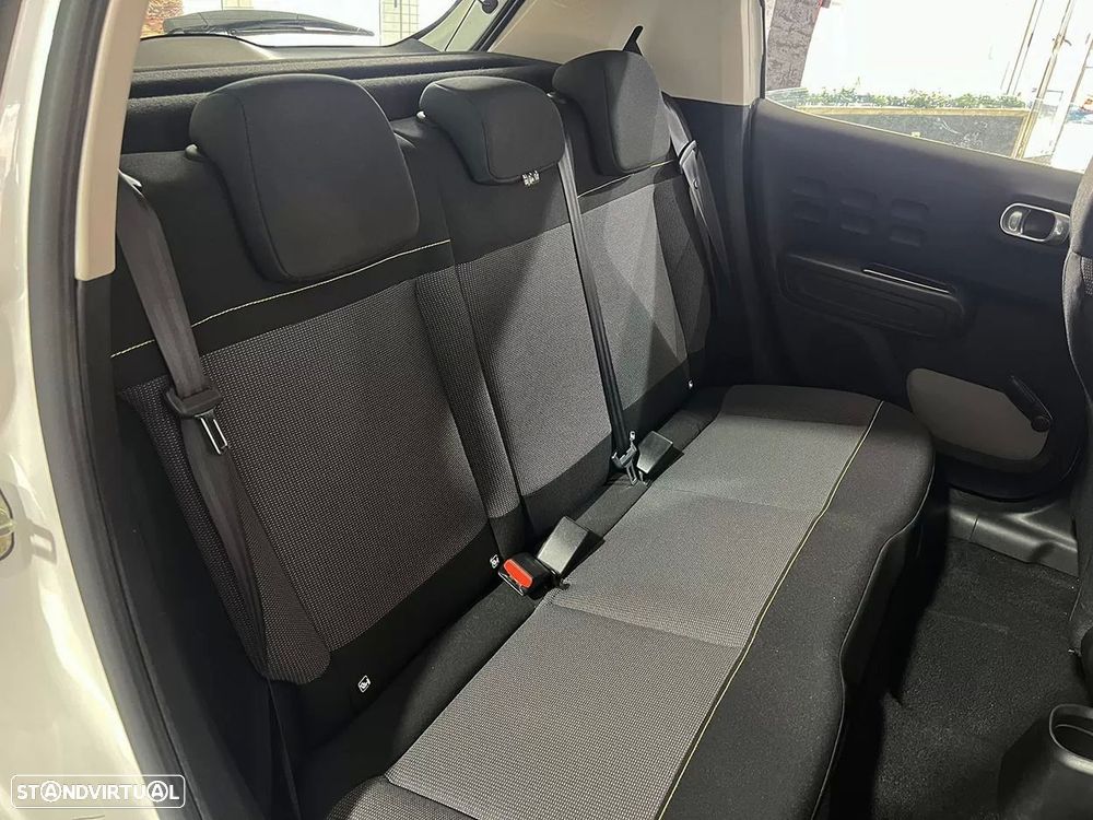 Citroën C3 1.2 PureTech Feel - 21