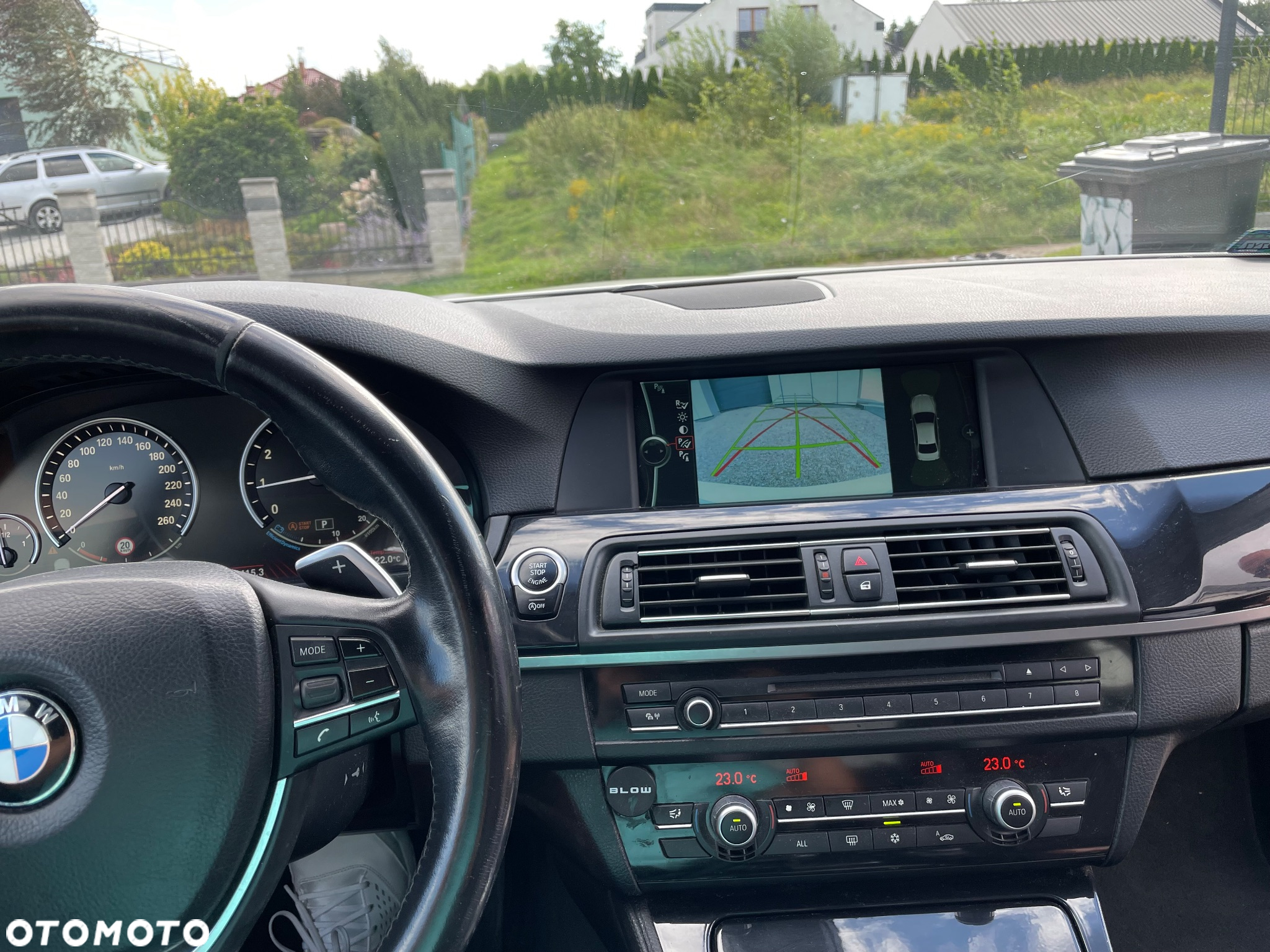 BMW Seria 5 528i Luxury Line - 15