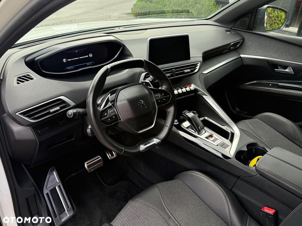 Peugeot 3008 - 12