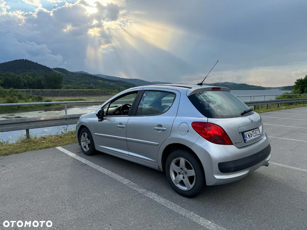 Peugeot 207 1.4 - 1