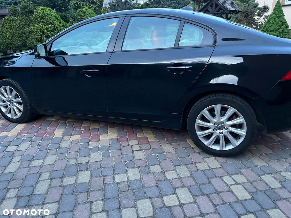 Volvo S60 D3 Kinetic - 21