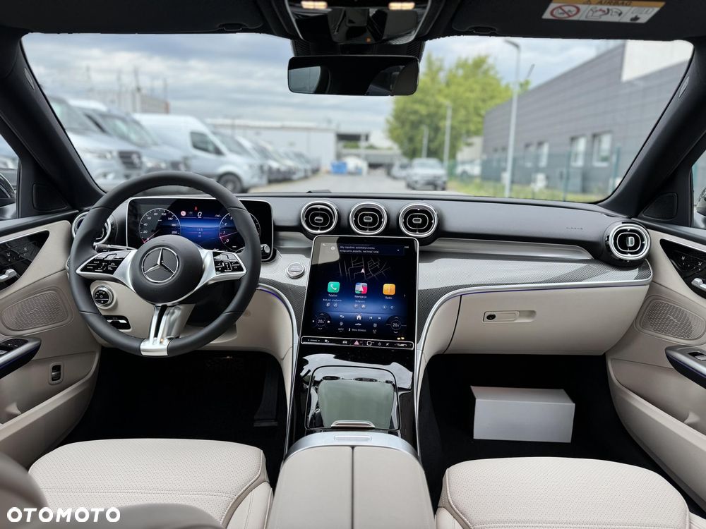 Mercedes-Benz Klasa C 200 4Matic 9G-TRONIC Avantgarde - 13