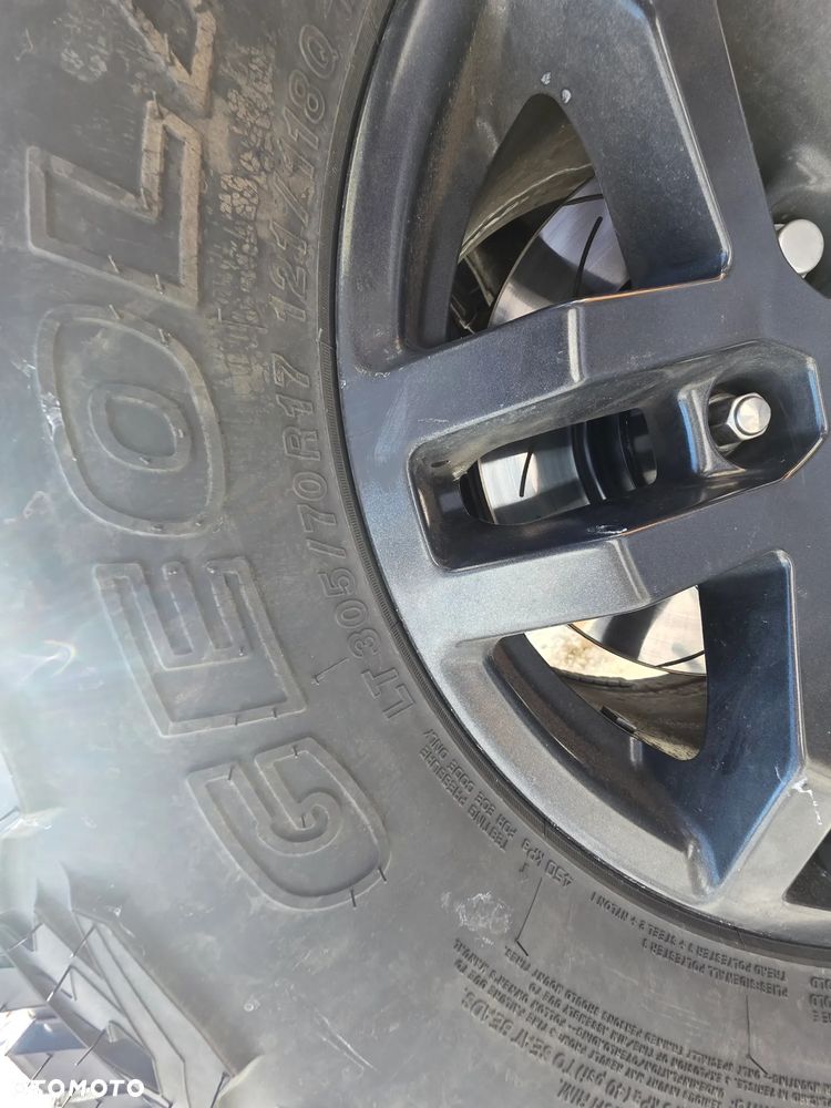 Ford Ranger Raptor - 3