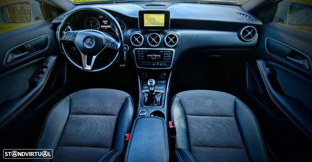 Mercedes-Benz A 180 CDI BE AMG Line - 12