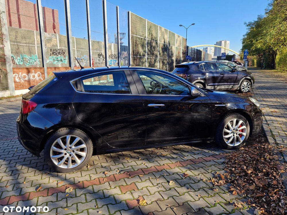 Alfa Romeo Giulietta 1.4 TB MultiAir Distinctive TCT - 6