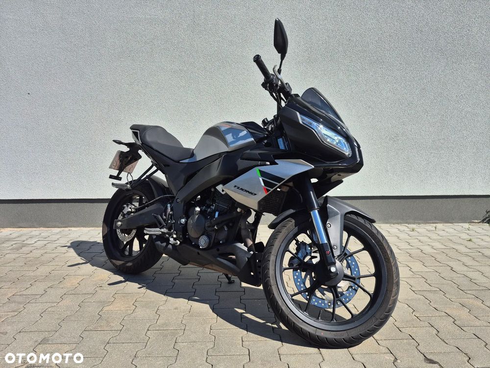 Aprilia Tuono - 2
