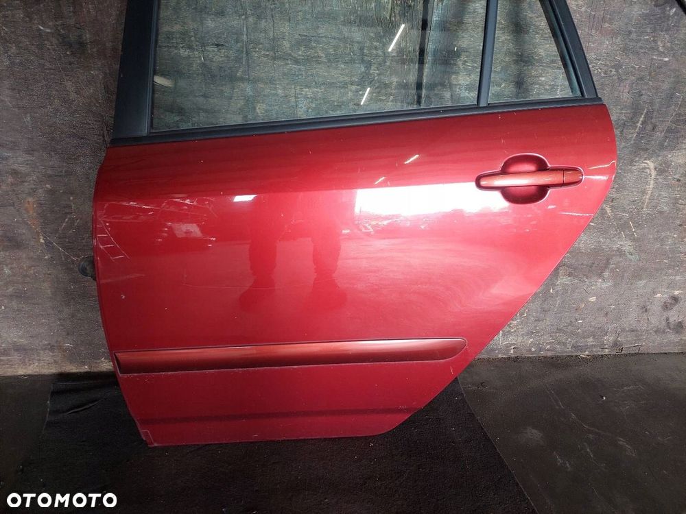 DRZWI KOMPLETNE LEWY TYŁ TOYOTA COROLLA VERSO I 3N8 - 6