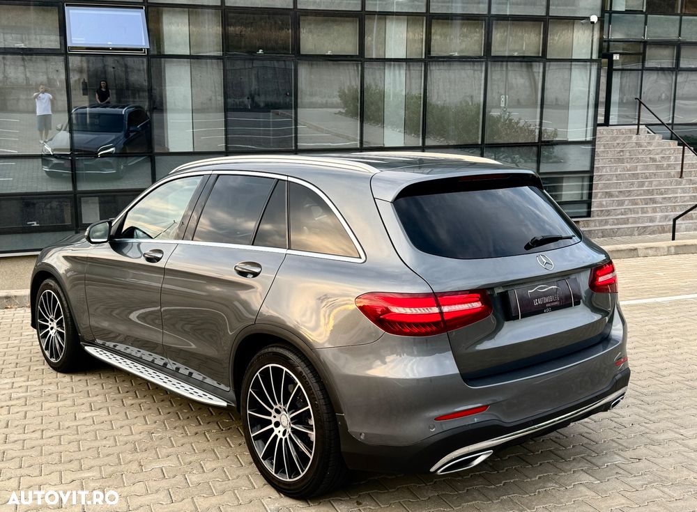 Mercedes-Benz GLC 220 d 4MATIC 9G-TRONIC AMG Line Plus - 17