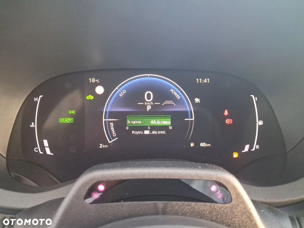 Toyota Yaris Cross Hybrid 1.5 Style - 17