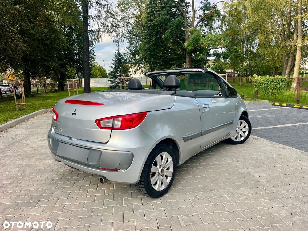 Mitsubishi Colt 1.5 - 8