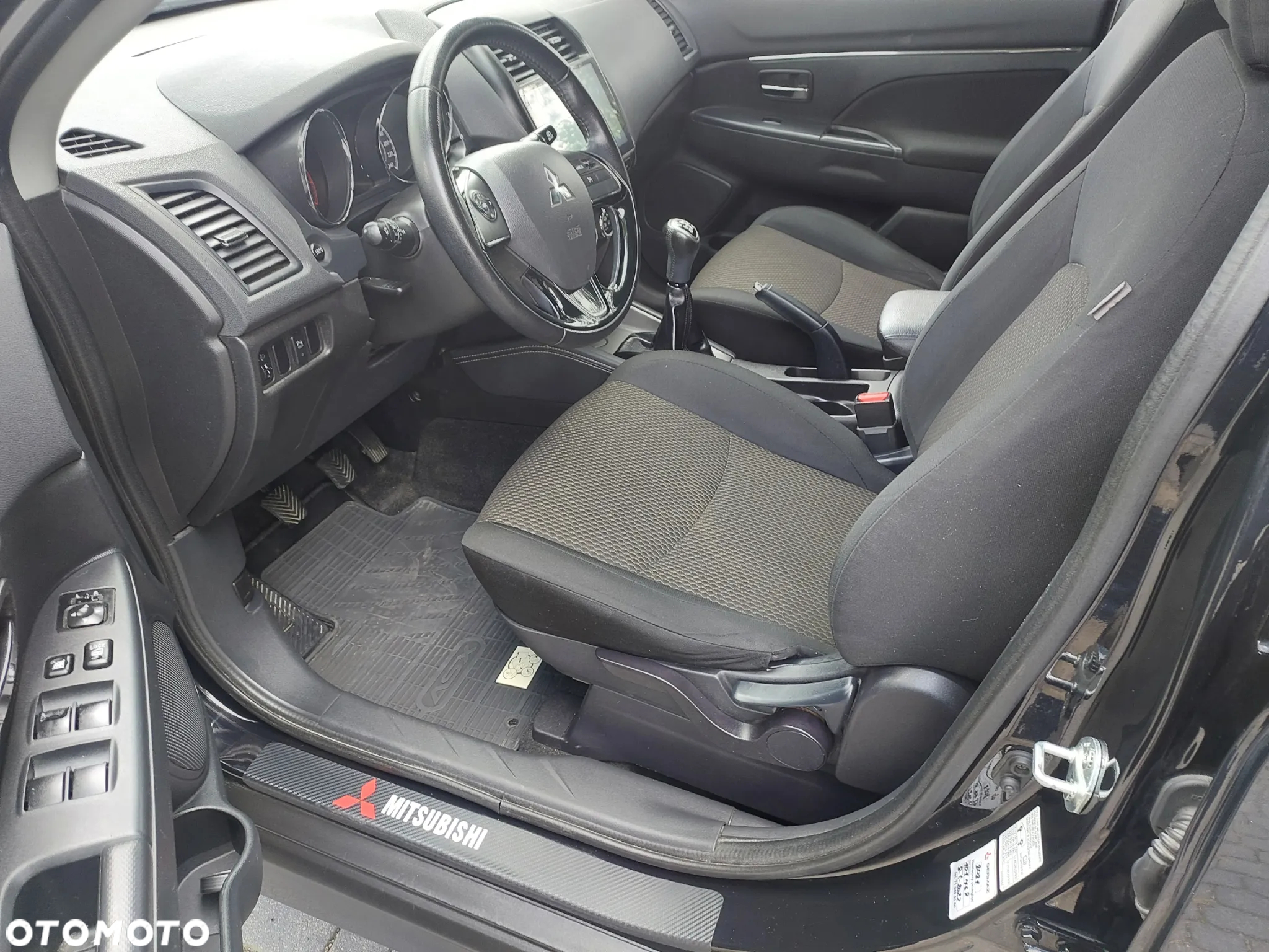 Mitsubishi ASX 1.6 Inform EU6 - 19