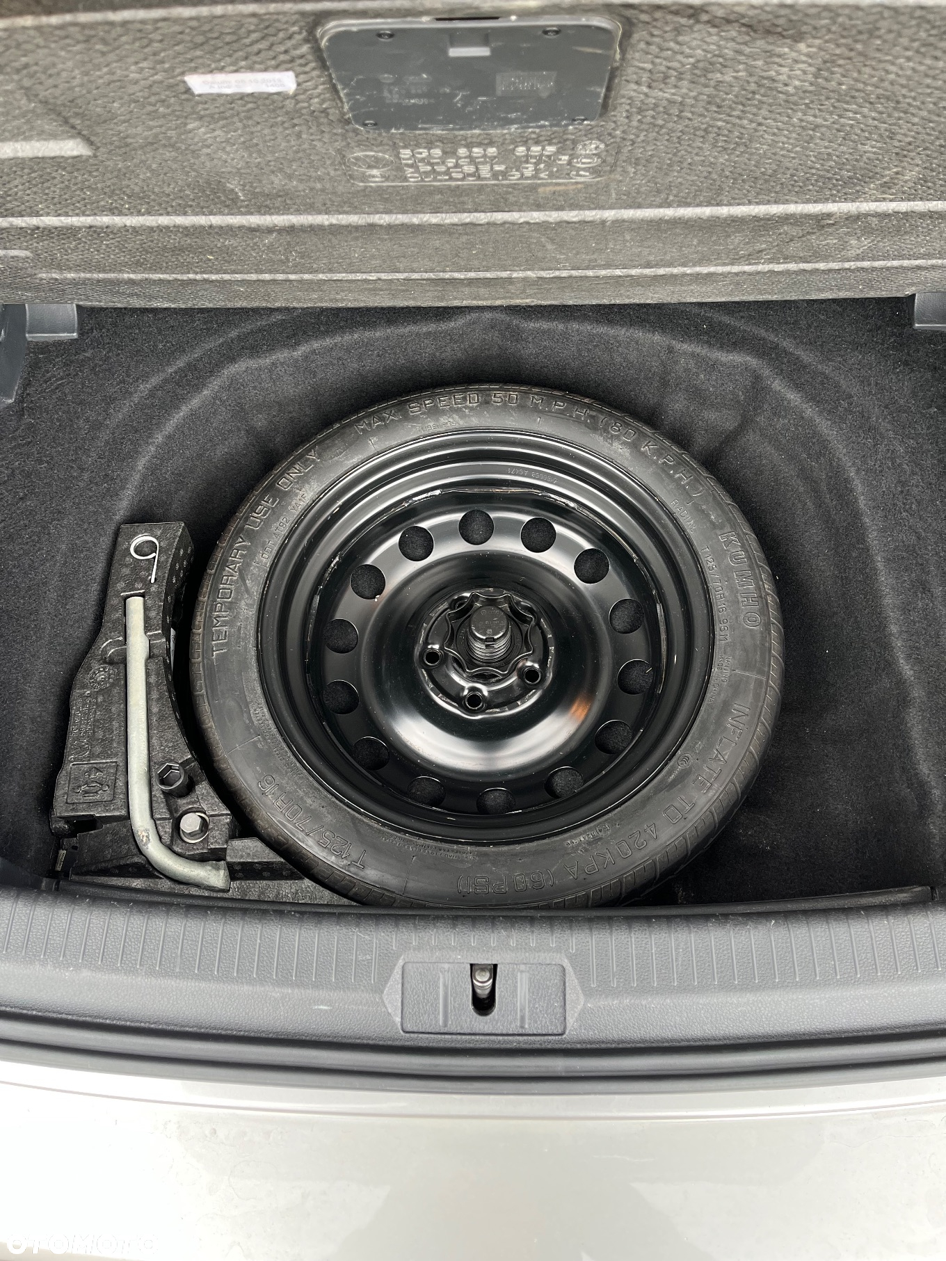 Volkswagen Golf VII 1.6 TDI BMT Comfortline - 11