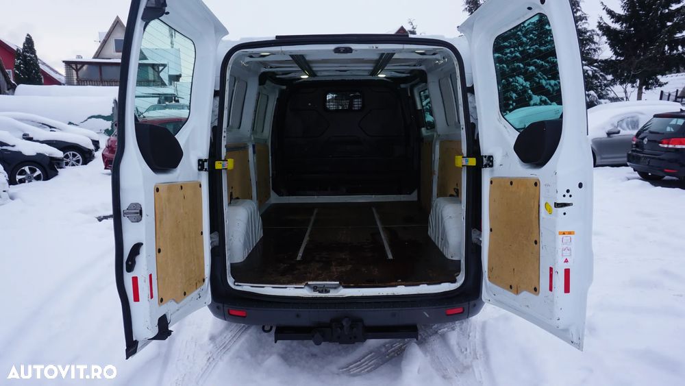 Ford Transit Custom - 11