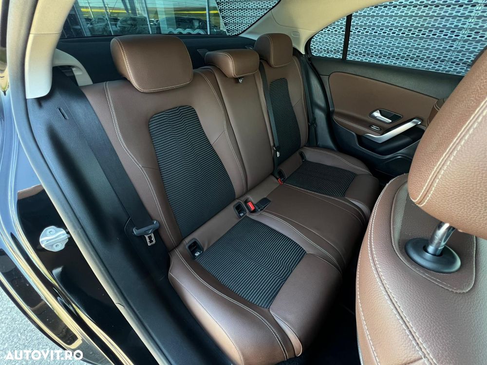 Mercedes-Benz A 200 d 4Matic 8G-DCT Style - 17