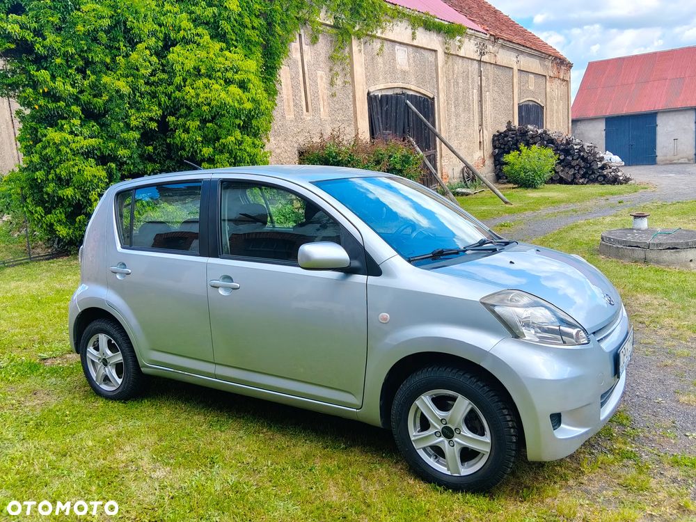 Daihatsu Sirion 1.0 CooLine - 21