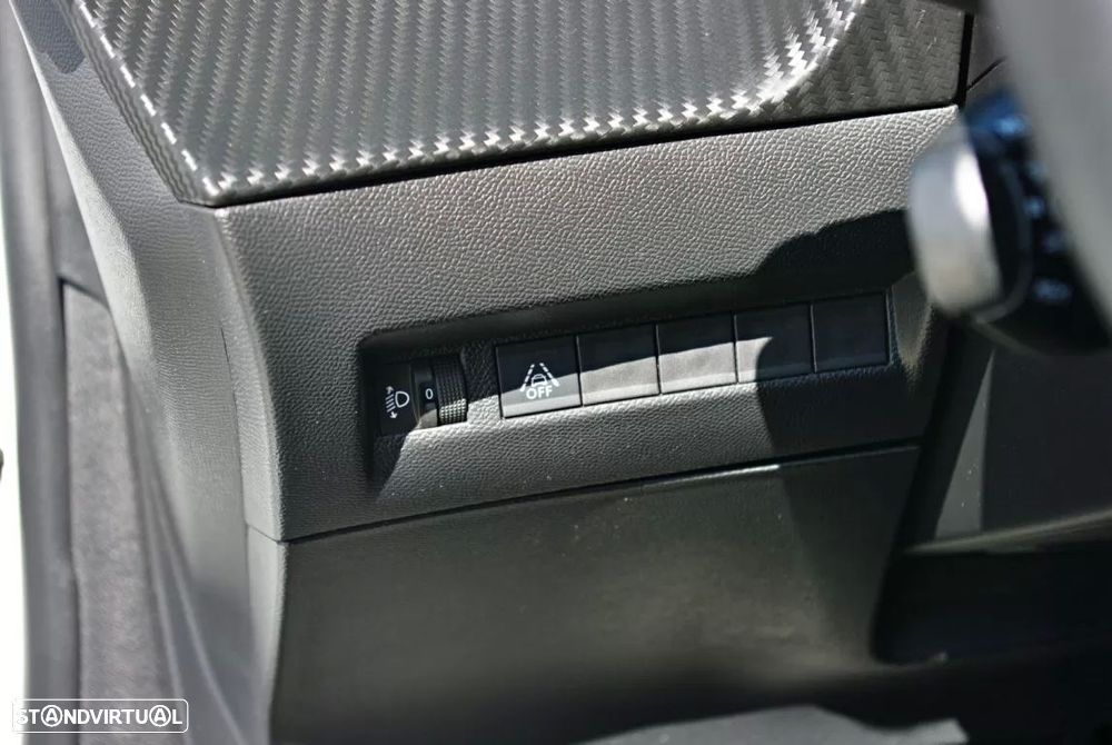 Peugeot 208 1.5 BlueHDi Allure - 25
