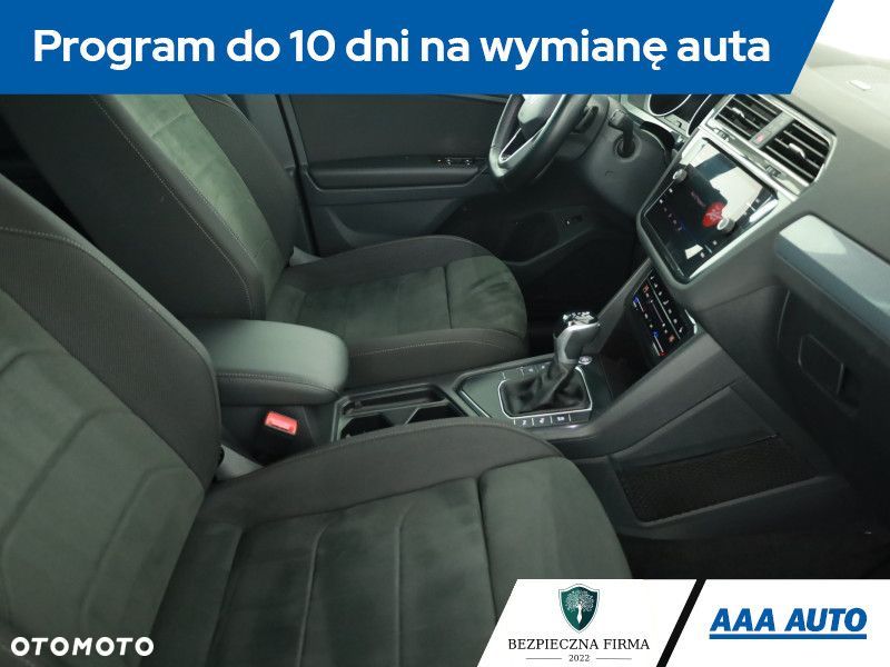 Volkswagen Tiguan - 9