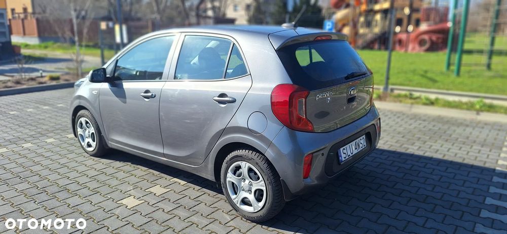 Kia Picanto 1.0 L - 4