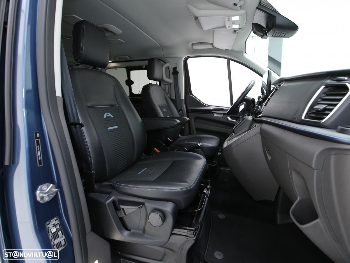 Ford Tourneo Custom - 13