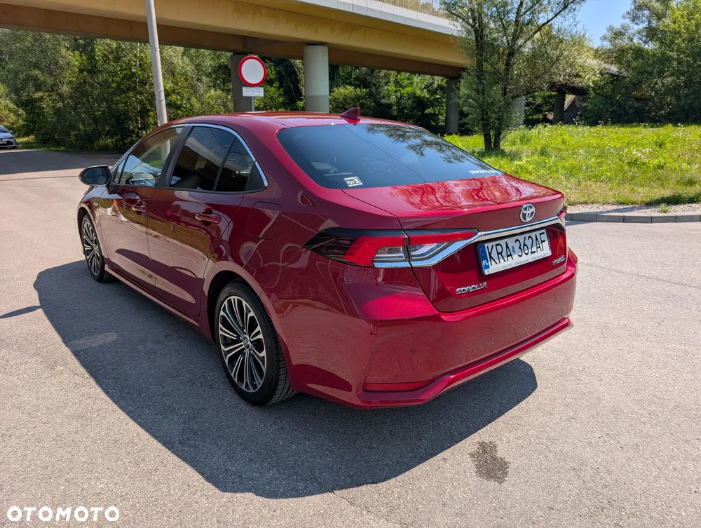 Toyota Corolla 1.8 Hybrid Executive - 12