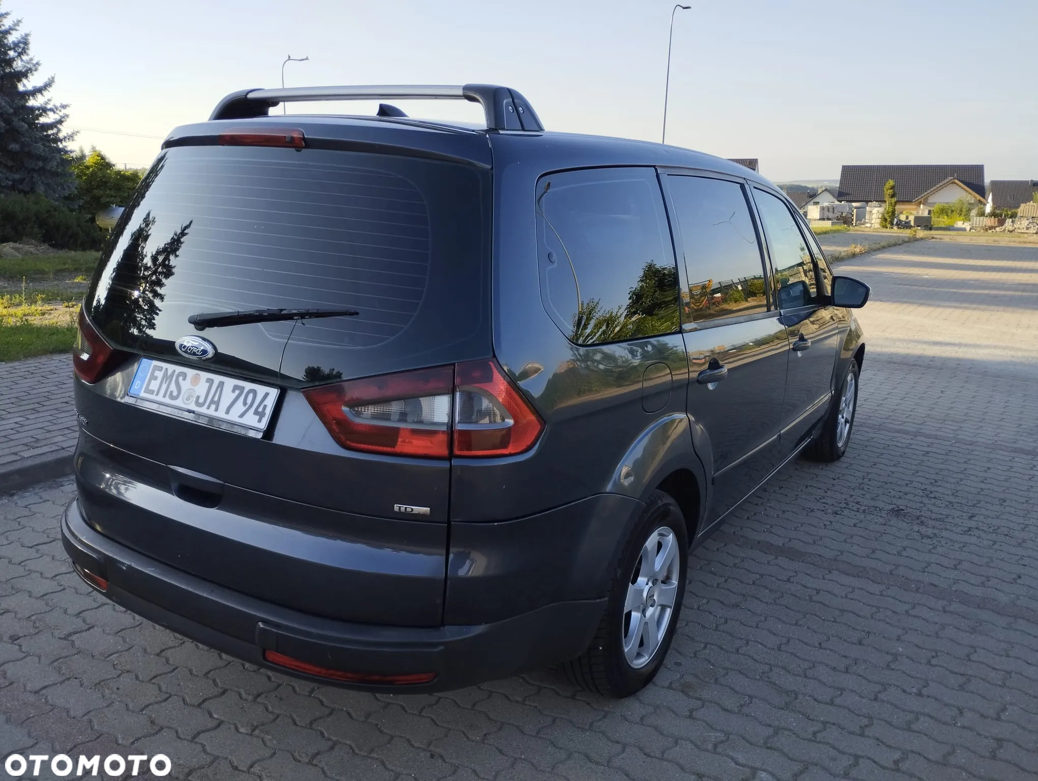 Ford Galaxy 2.0 TDCi DPF Ambiente - 10