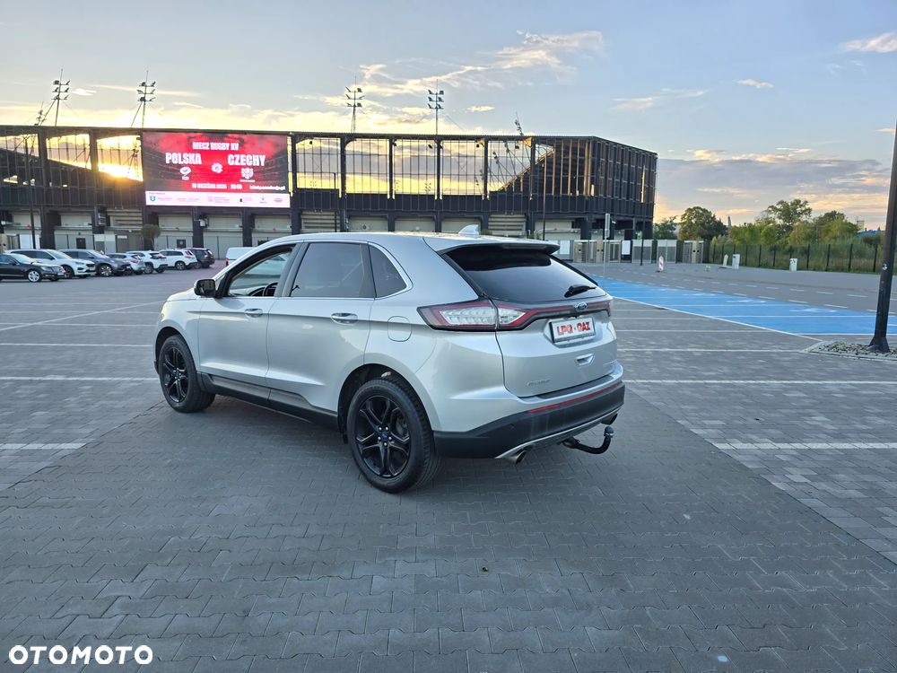 Ford Edge - 3