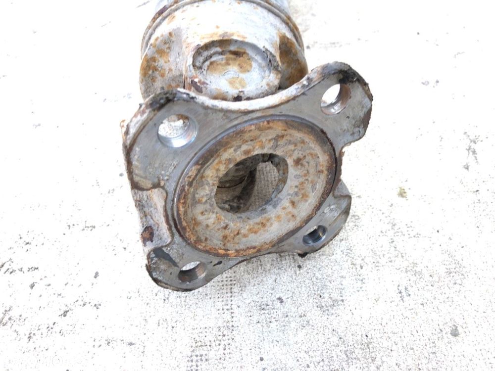 WAŁ NAPĘDOWY TYŁ  IVECO DAILY VI Autobus 2014 - 2022 50C16 115 kW [156 KM] olej napędowy 2019 - - 5