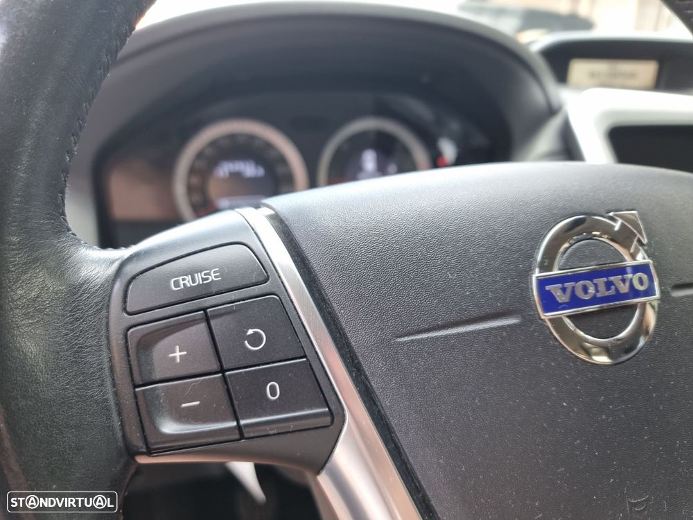 Volvo XC 60 2.0 D3 Drive - 14