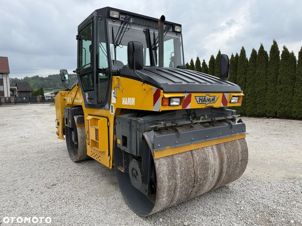 Hamm DV 8 SUPER 08V WALEC DROGOWY STALOWY / WIBRACJA OSCYLACJA / ROZSIEWACZ / ORYGINAŁ / PIĘKNY / SIEWNIK / ZRASZACZE / BOMAG DV HD 90 - 3