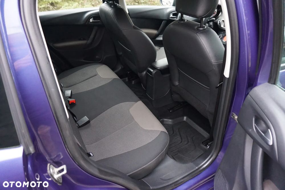 Citroën C3 Pure Tech 82 SHINE - 17