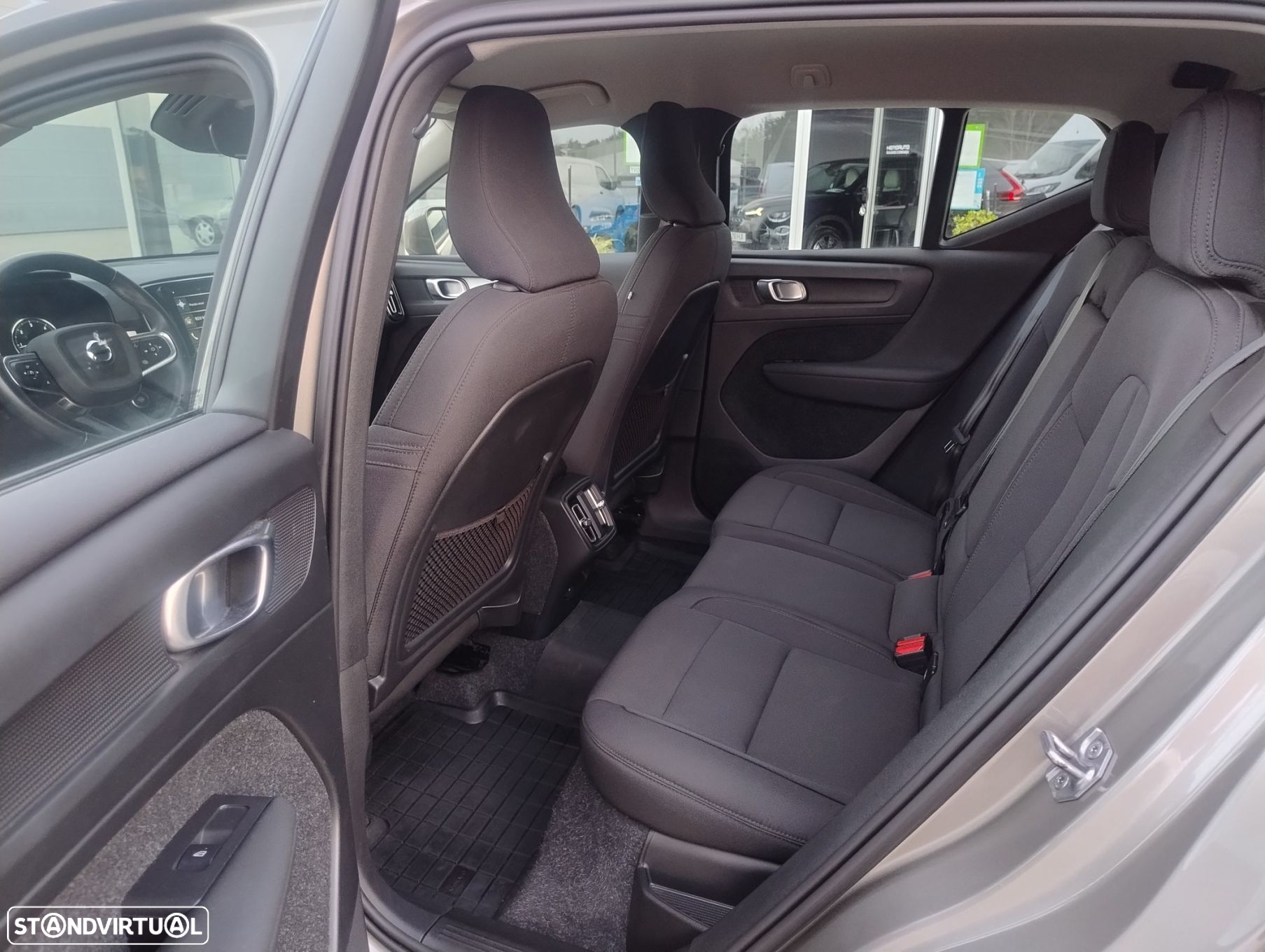 Volvo XC 40 2.0 D3 Momentum - 15