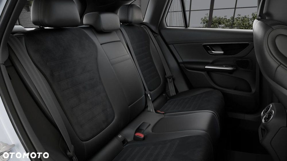 Mercedes-Benz GLC - 6