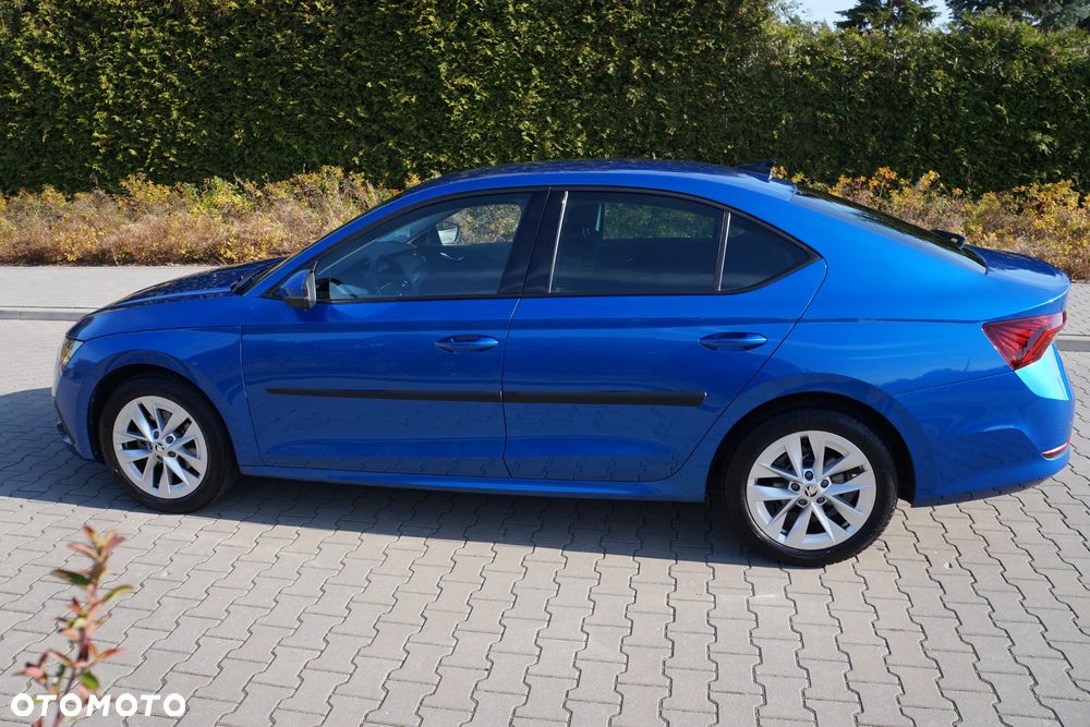 Skoda Octavia 1.5 TSI ACT Sportline - 4