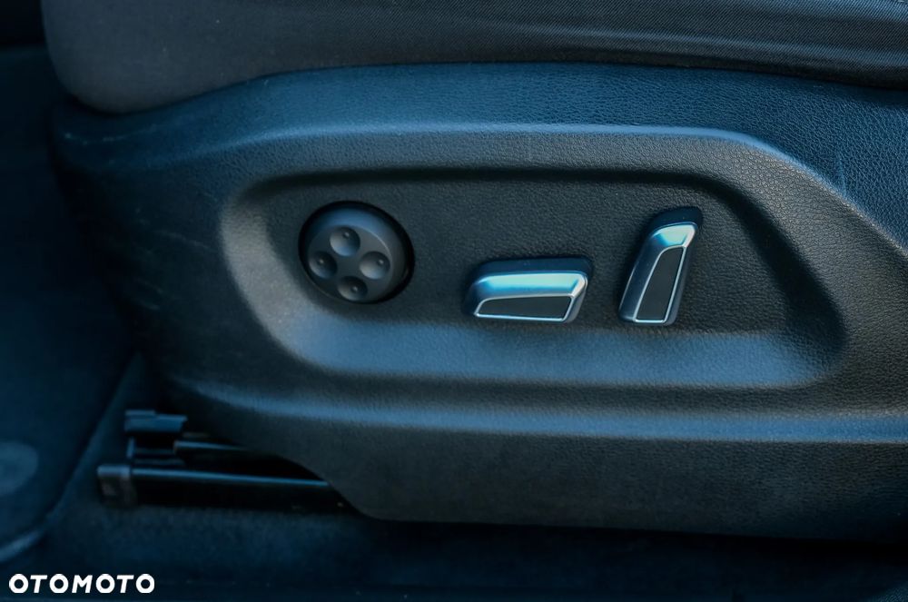 Audi Q5 2.0 TDI (clean diesel) ultra - 13