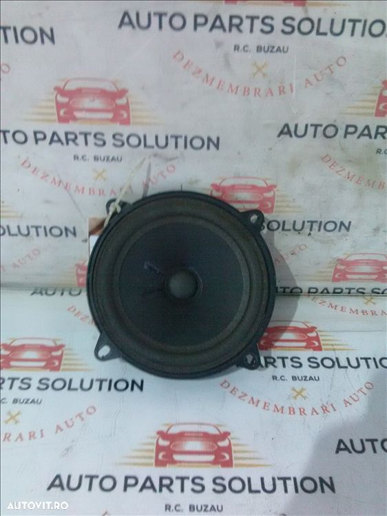 boxa usa stanga fata dacia logan mcv 1.5 dci an fabr. 2011 - 1